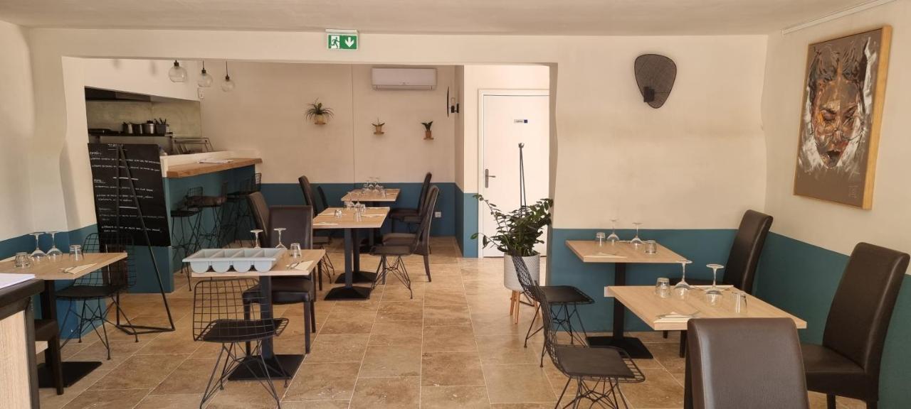 Le Petit Eden Bed & Breakfast Saint-Quentin-la-Poterie Exterior foto